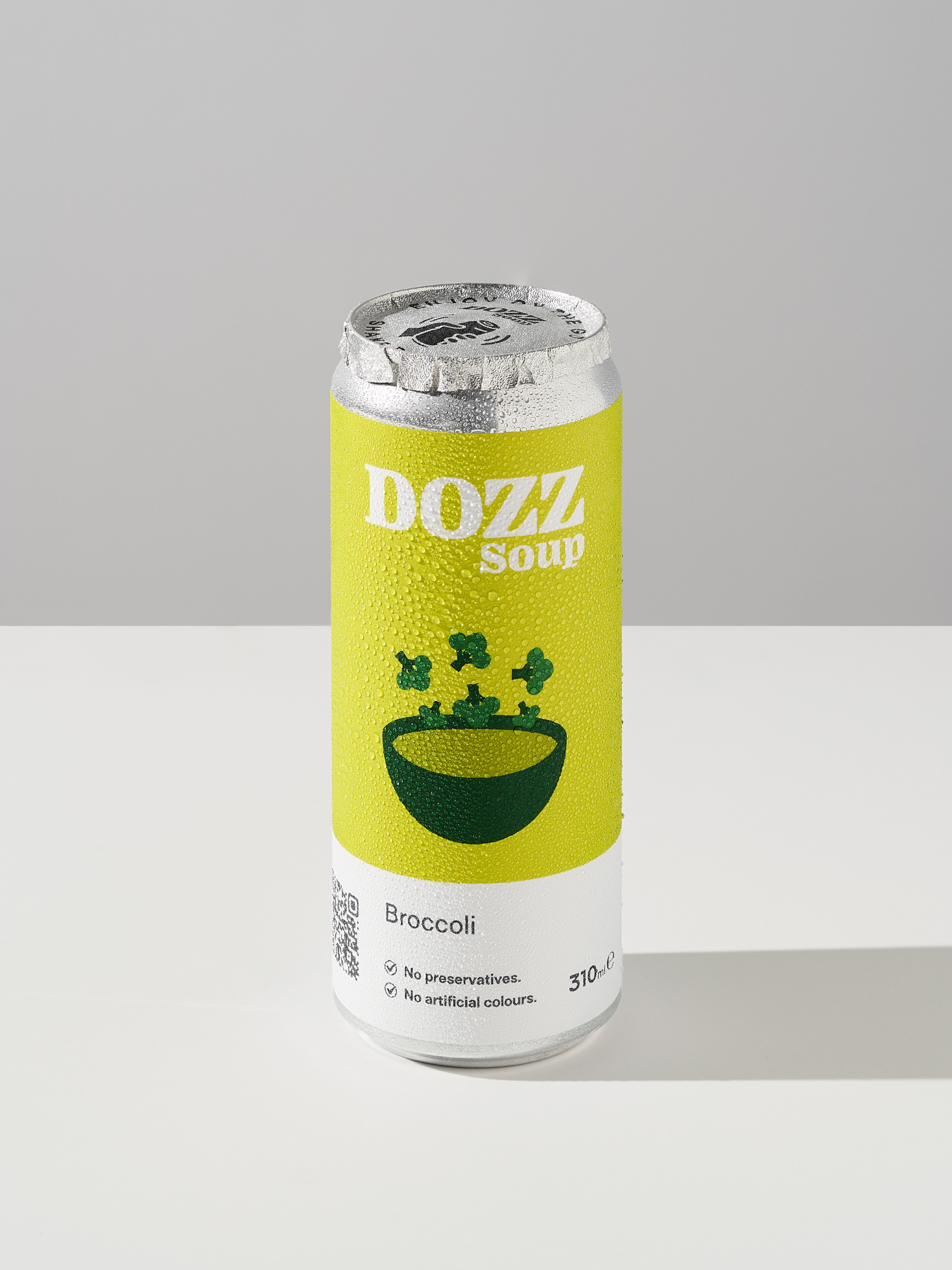 Supă cremă de broccoli DOZZ la doză de 310ml, o opțiune sănătoasă și o sursă excelentă de fibre, preparată fără conservanți sau coloranți artificiali.