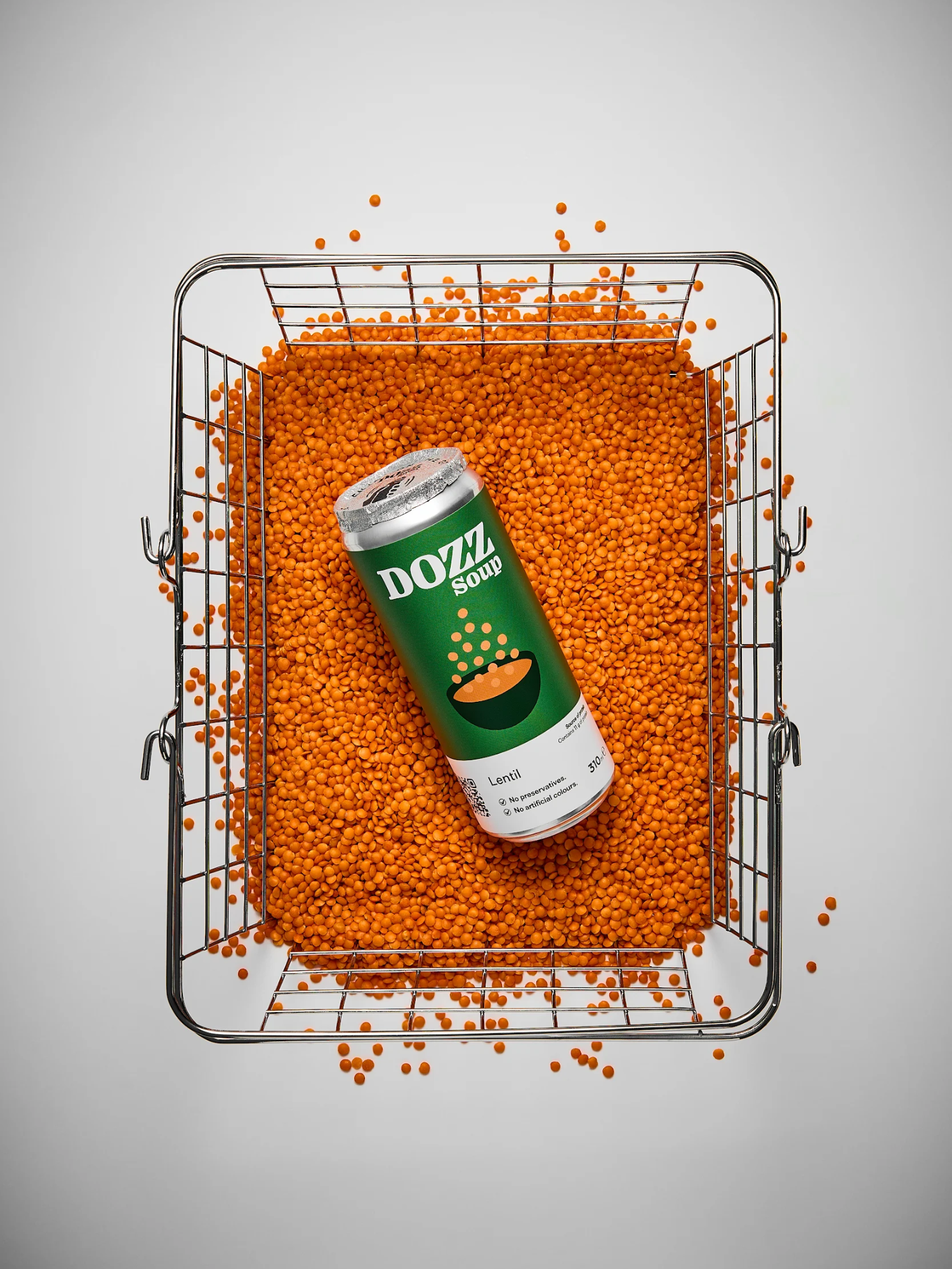 Supă de linte DOZZ din ingrediente naturale, o masă hrănitoare și o sursă excelentă de fibre, preparată fără conservanți.